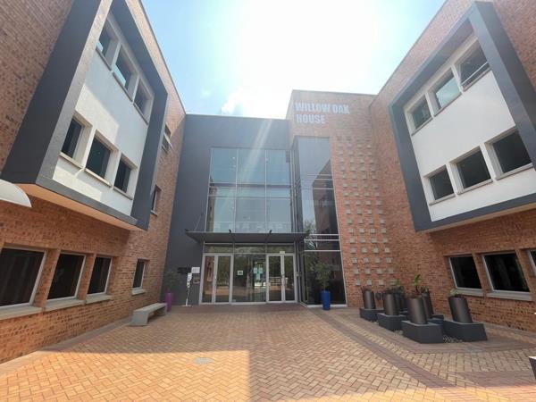 300 m² Commercial space