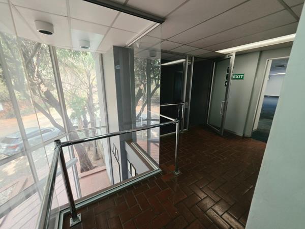 164 m² Commercial space