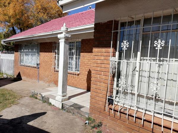 12 Bedroom House