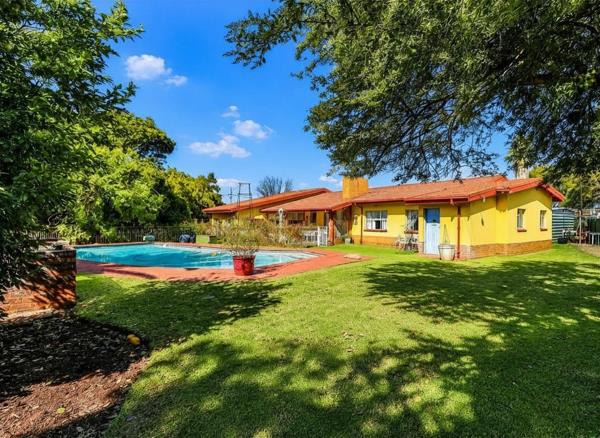 5 Bedroom House