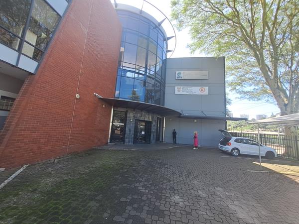 134 m² Commercial space