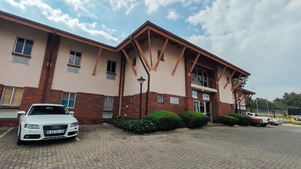 2 000 m² Office Space