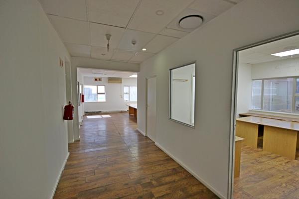 165 m² Office Space