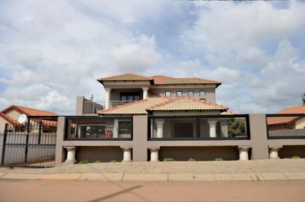 4 Bedroom House