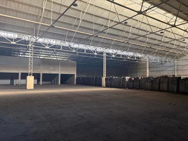 2 700 m² Industrial space