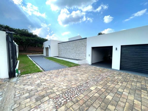 6 Bedroom House