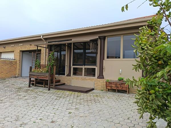 3 Bedroom Duet