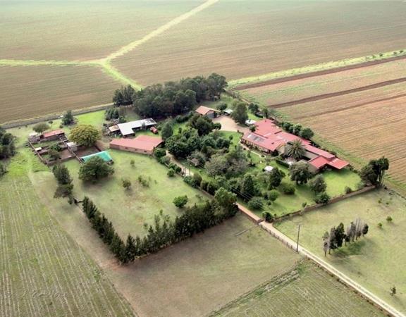 7 Bedroom House