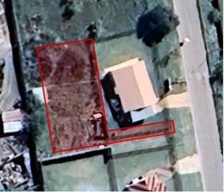 535 m² Land