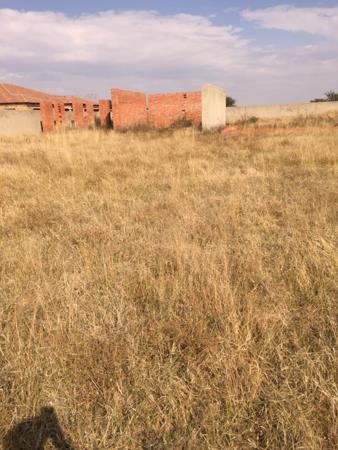 946 m² Land