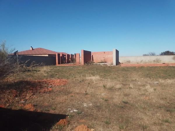 946 m² Land