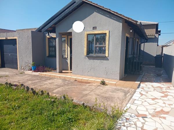2 Bedroom House