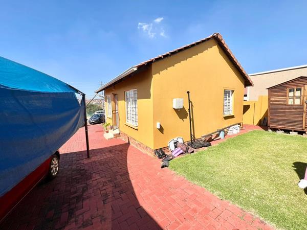 2 Bedroom House