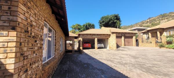 4 Bedroom Simplex