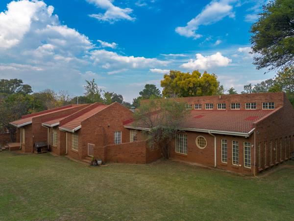 16 Bedroom House