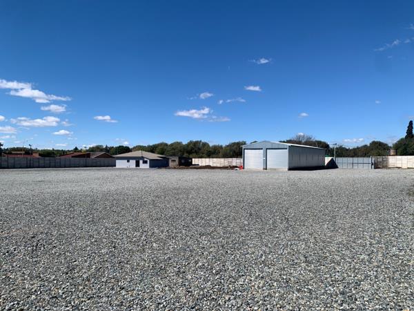 7 500 m² Commercial space