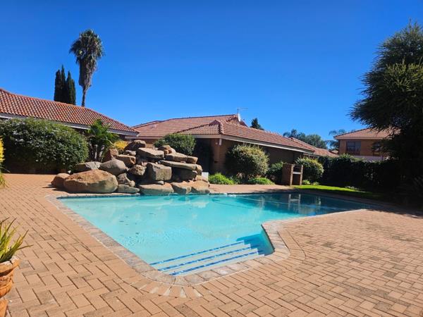 4 Bedroom Townhouse
