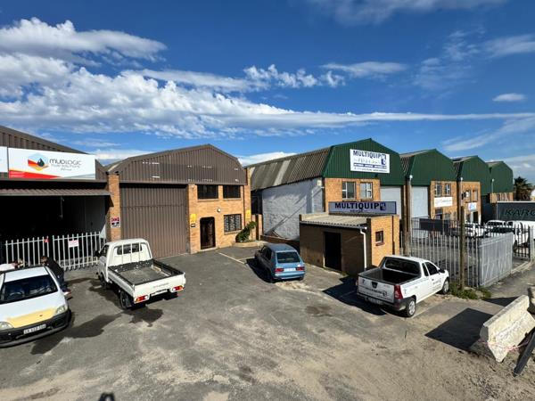 350 m² Industrial space