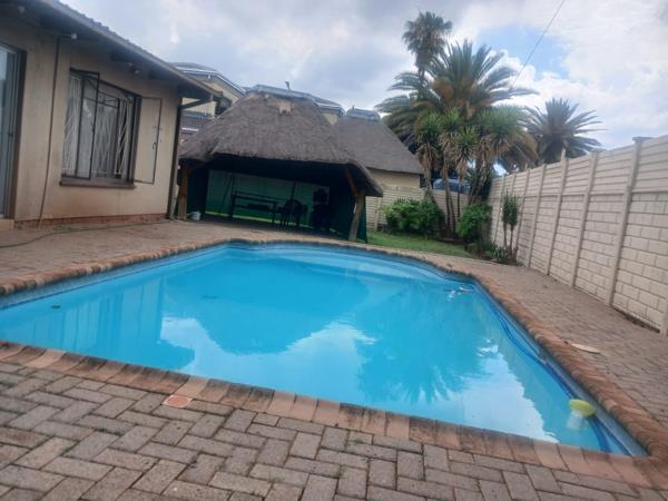 4 Bedroom House