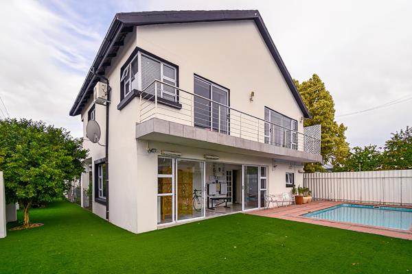 5 Bedroom House