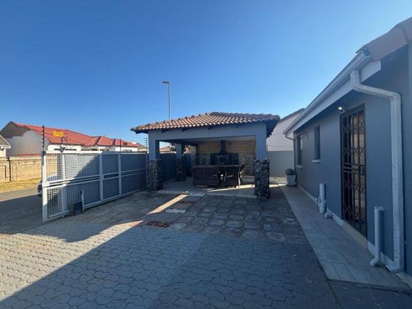 4 Bedroom House