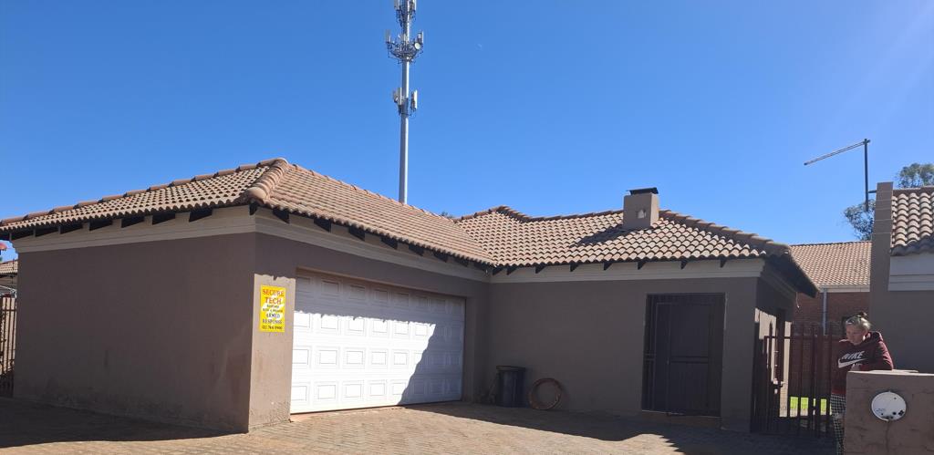 3 Bedroom Townhouse