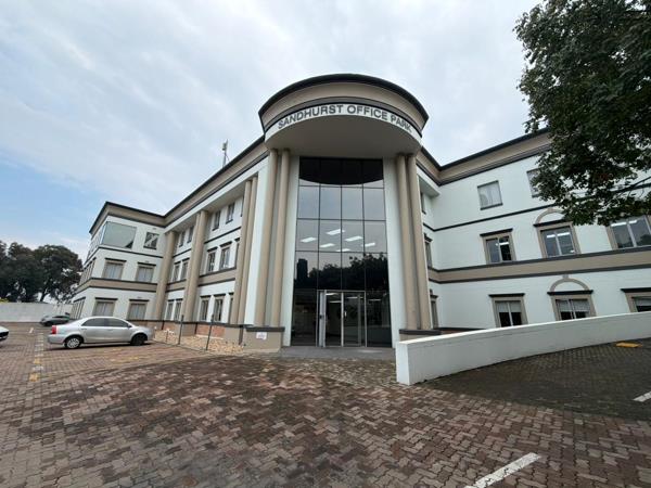 196 m² Commercial space