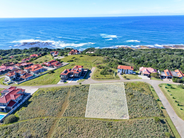 1 050 m² Land