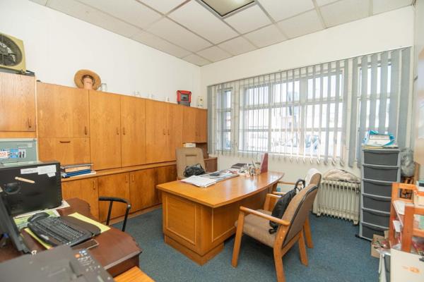 314 m² Commercial space