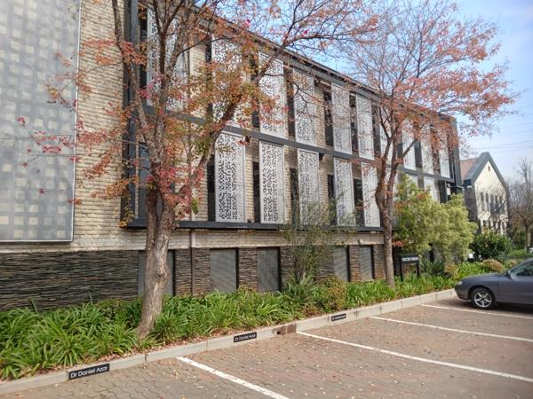 437 m² Commercial space
