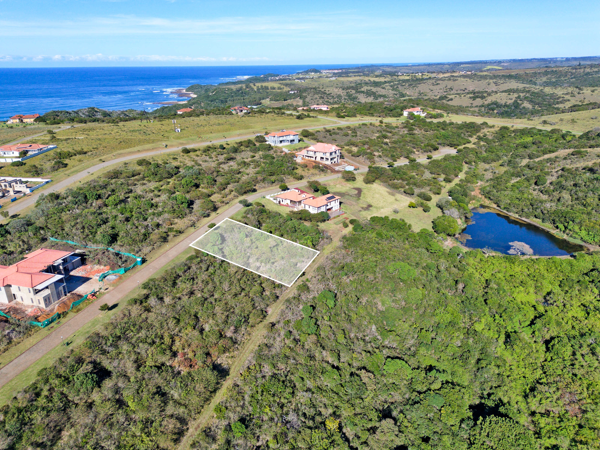 1 180 m² Land