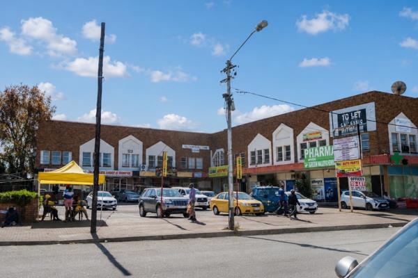1 880 m² Commercial space