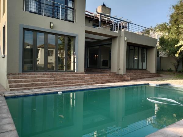 5 Bedroom House