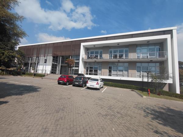 310 m² Commercial space