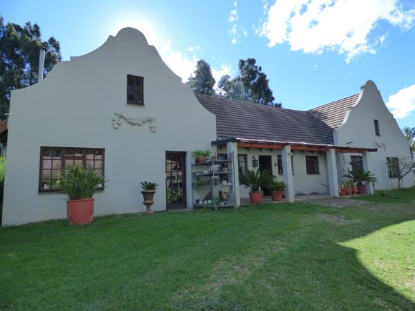 12 Bedroom House