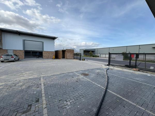 462.2 m² Industrial space