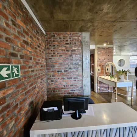 270 m² Commercial space