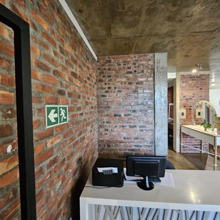 270 m² Commercial space