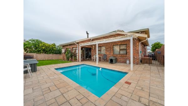 4 Bedroom House