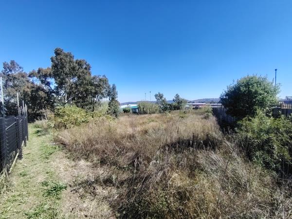 4 613 m² Land