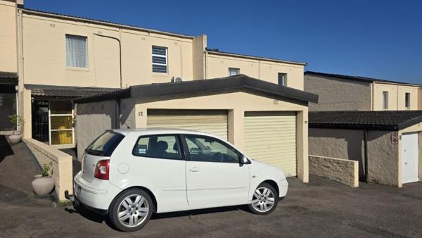 2 Bedroom Townhouse