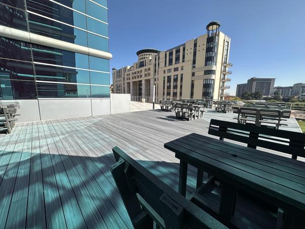222 m² Commercial space