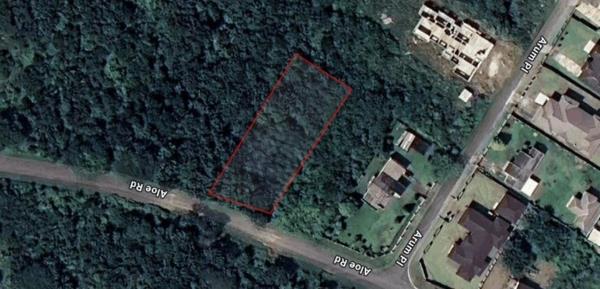 1 500 m² Land
