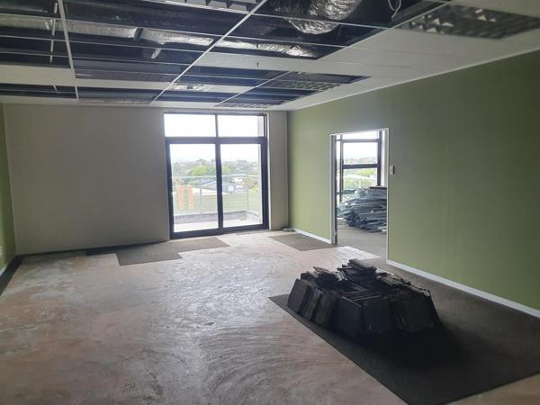 790 m² Office Space