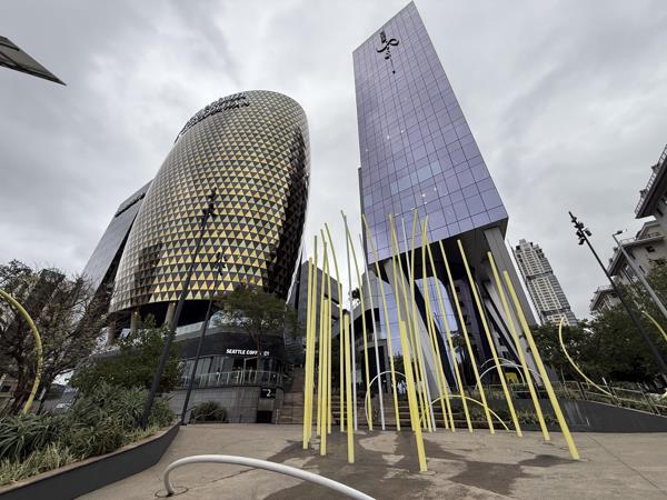 1 770 m² Commercial space