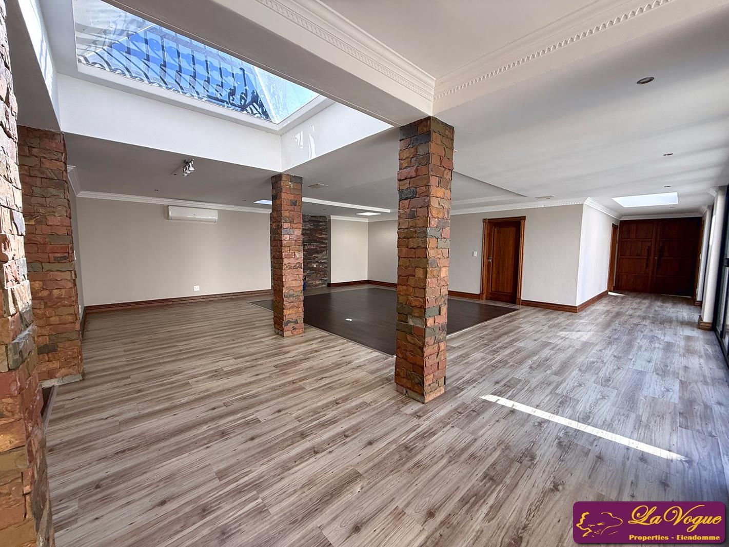 House in Silverwoods Country Estate - More