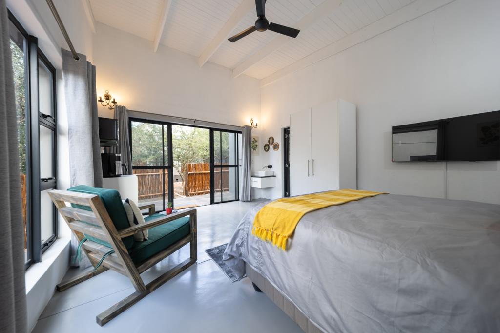 1 Bedroom House