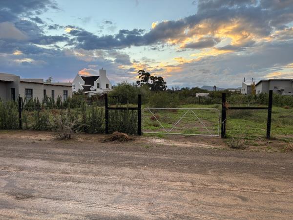 1 041 m² Land