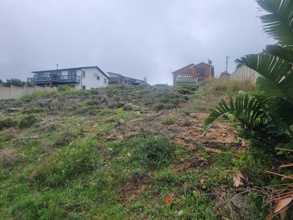920 m² Land