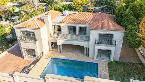 5 Bedroom House